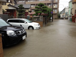 洪水.jpg